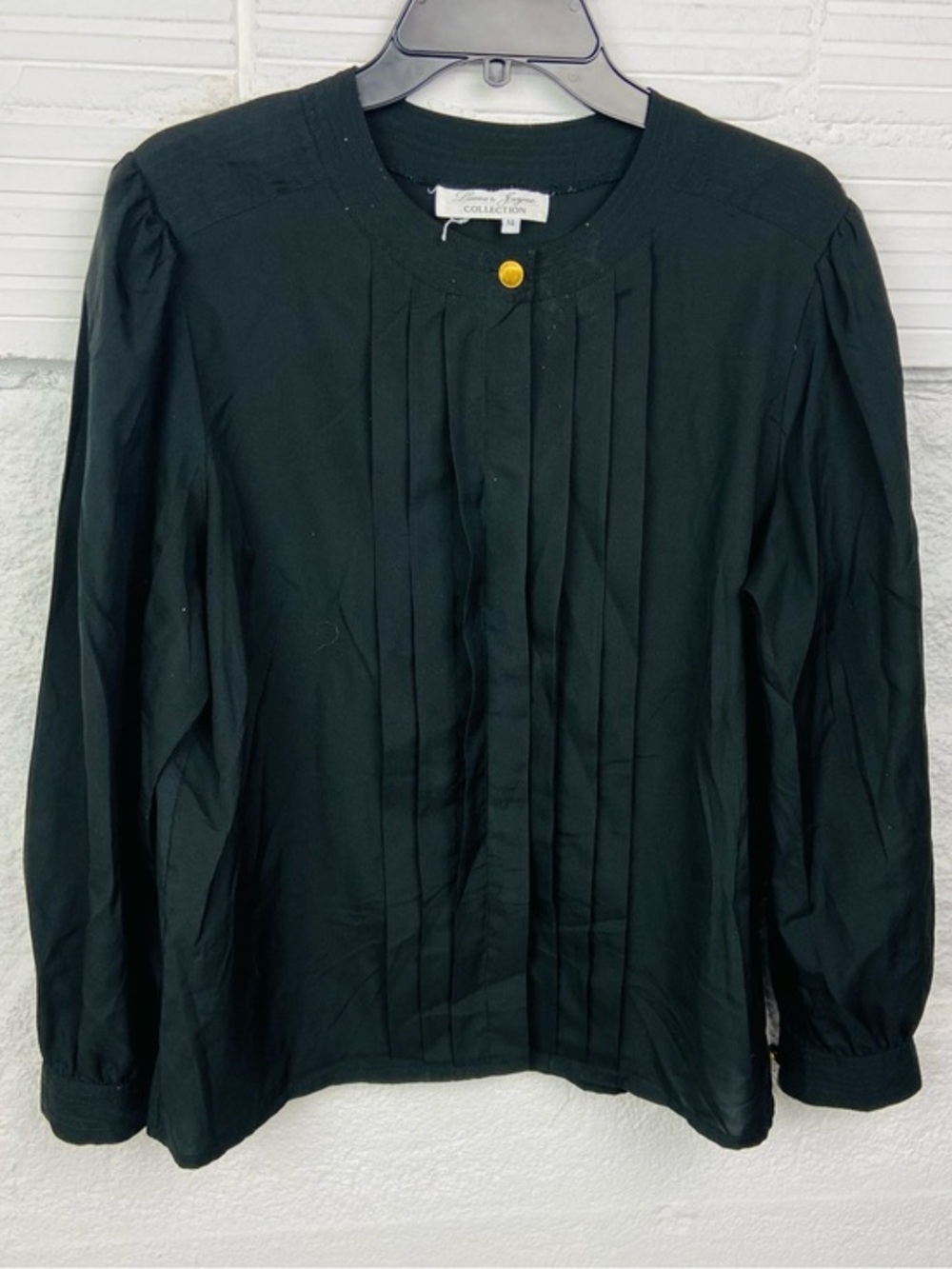 Laura & Jayne Collection Black Button-Front pleated long sleeve Blouse size 14